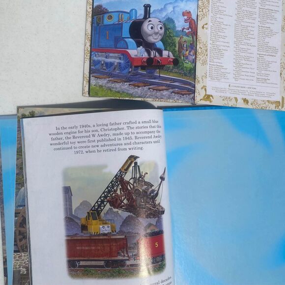Thomas the Train Golden Children's Books, Lot of 2! - Picture 8 of 9